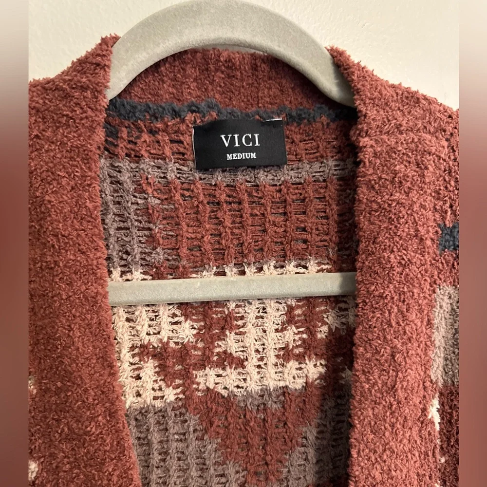 VICI Women’s Aztec Pattern Cardigan Sweater - Picture 5 of 6